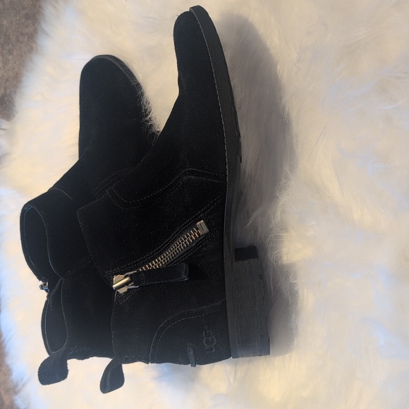 UGG Ankle Booties - Picture 2 of 9